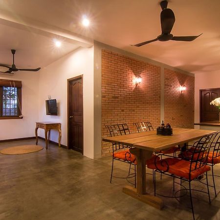 The Orientation Lodge Siem Reap Buitenkant foto